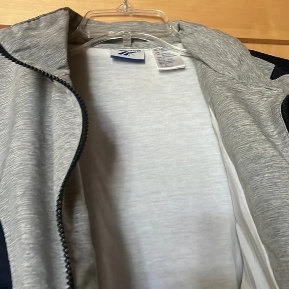 Reebok full zip
